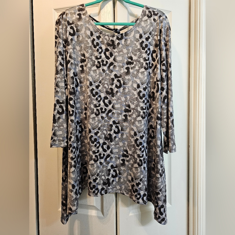 Clara Sunwoo tunic 1X